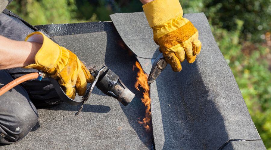 Professional flood damage restoration services in Sylvia, KS